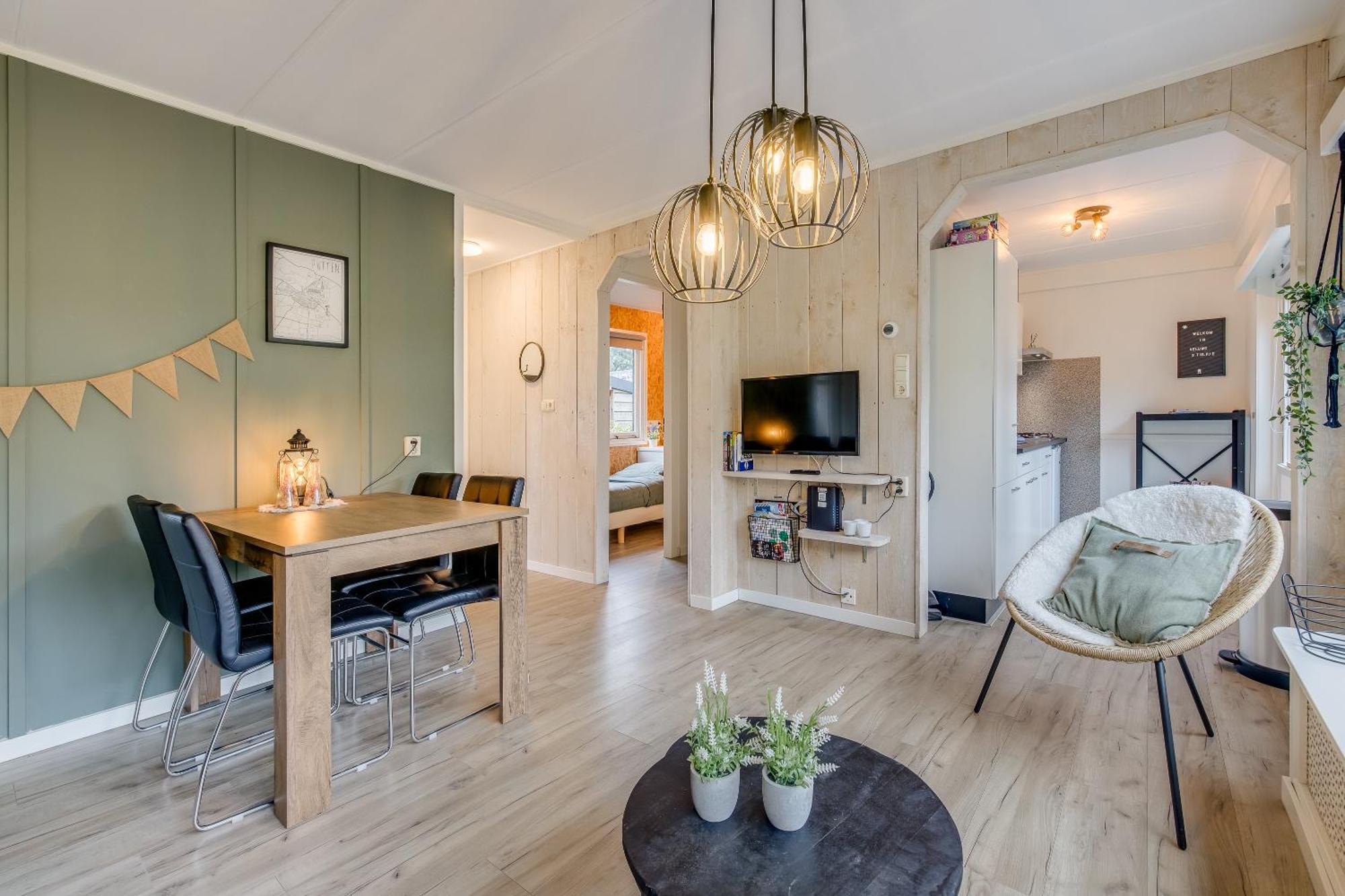 Chalet 'T Veluws Stulpje "Geniet, Ontspan En Droom Even Lekker Weg!" Пюттен Экстерьер фото